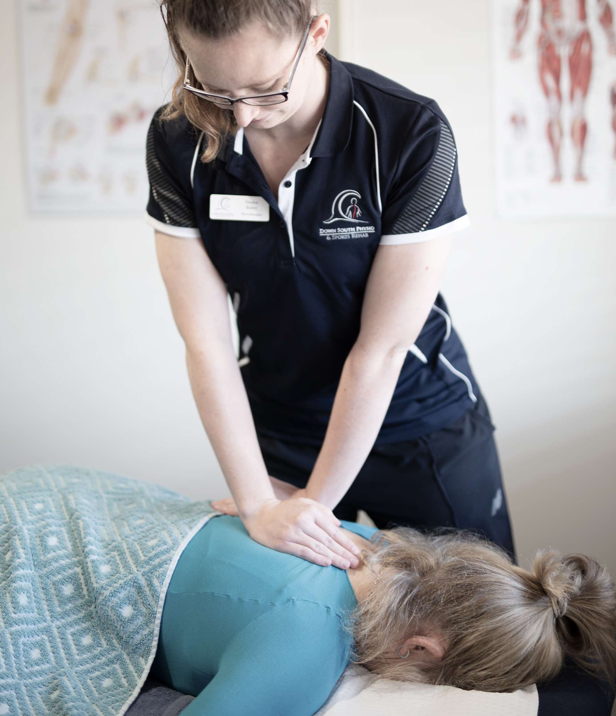 Down South Physio - Manual Therapy - Manual therapy is a major focus of our practice philosophy and treatment approach. This means ‘hands on’ treatment methods including soft tissue work, muscle release techniques, joint mobilisations, spinal manipulation, dry needling and movement techniques.